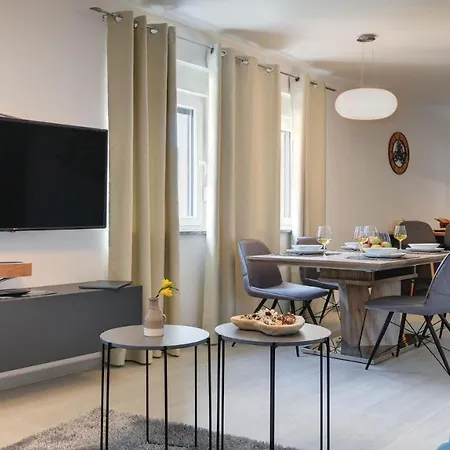 Apartament Exclusive *