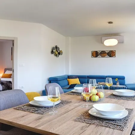 Apartament Exclusive *